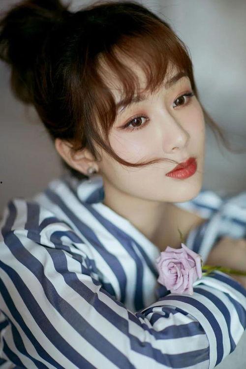 吃瓜娱乐杨紫是谁,吃瓜娱乐界的实力派小花