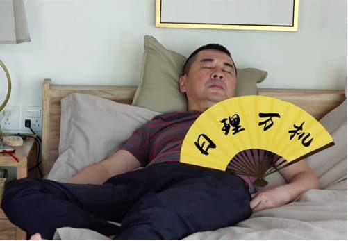 娱乐圈大型吃瓜群众是谁,揭秘幕后真相与幕后黑手